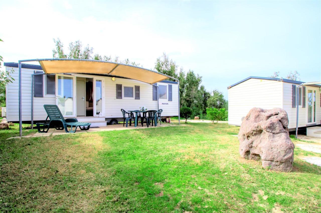 Village & Camping La Foce 발레도리아 외부 사진