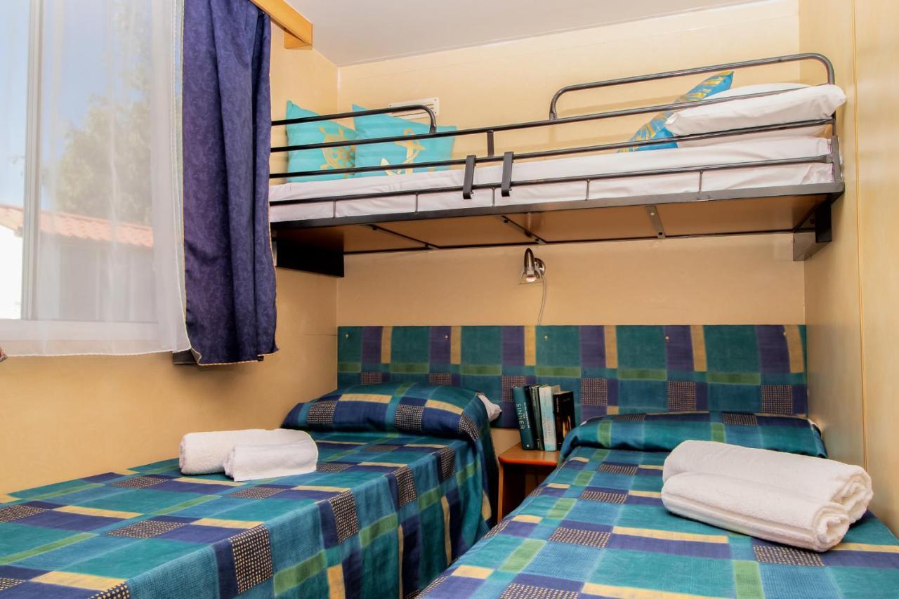 Village & Camping La Foce 발레도리아 외부 사진