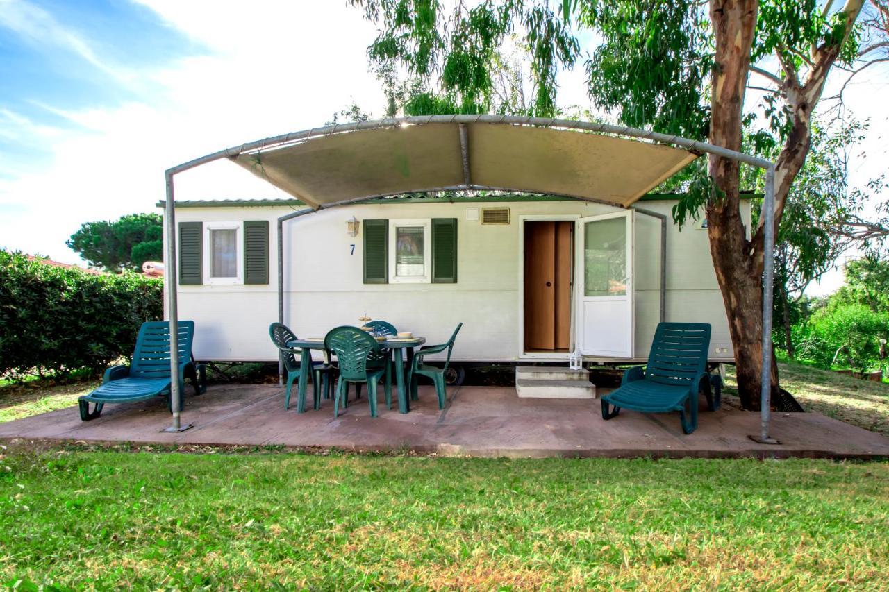 Village & Camping La Foce 발레도리아 외부 사진
