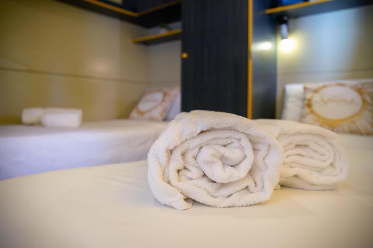 Village & Camping La Foce 발레도리아 외부 사진